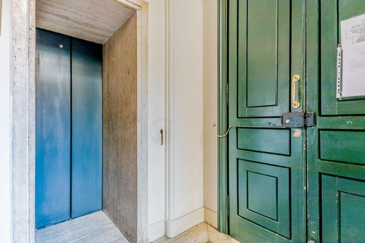 Apartment - Pietra Rom